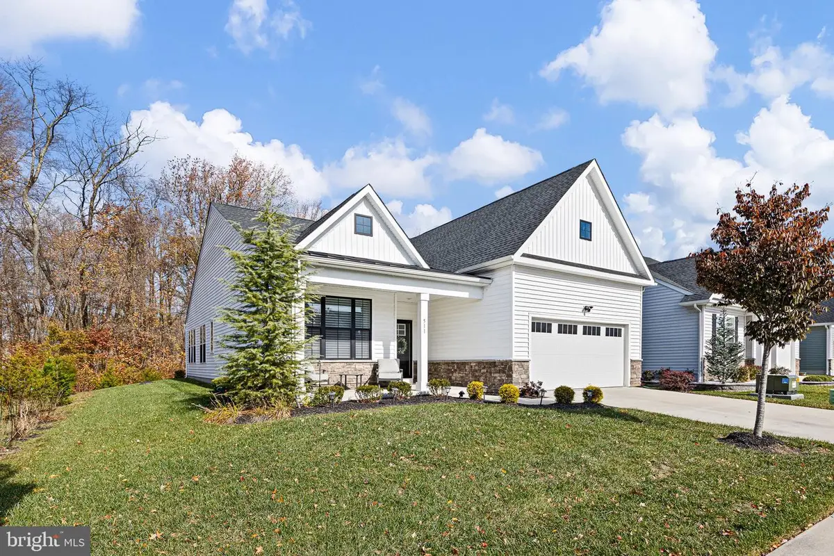 511 Davis Falls Dr, Newark, DE 19702 - Image #1