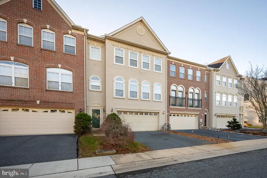 29 Sycamore Ln, Bear, DE 19701 - Image #2