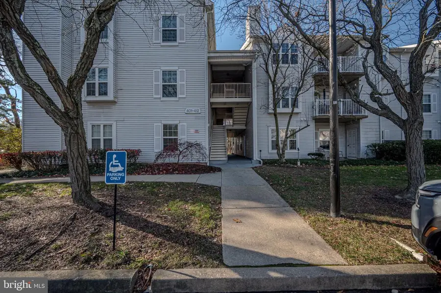 410 Ashton Ln #410, New Castle, DE 19720 - Image #2