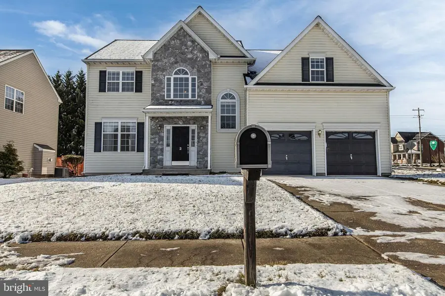 2 Foxfield Ct, Bear, DE 19701 - Image #2