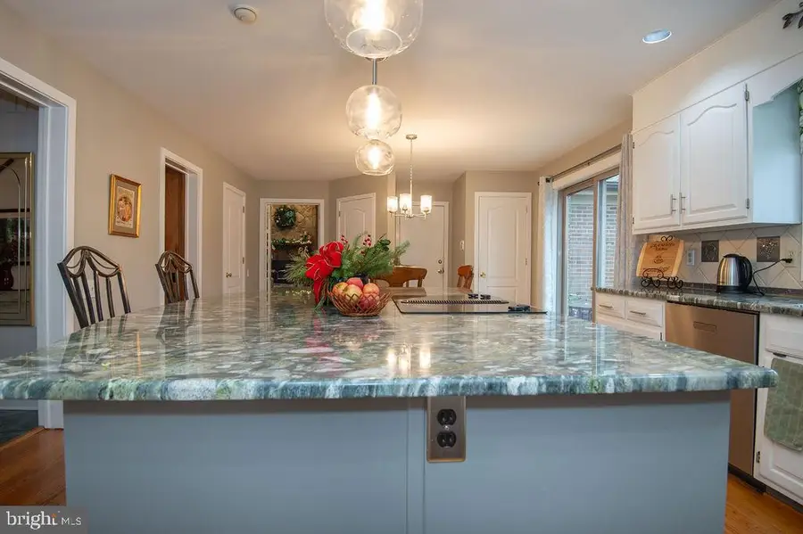 105 Santomera Ln, Wilmington, DE 19807 - Image #2