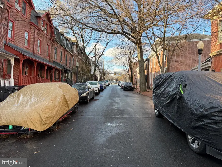 802 W 9th St, Wilmington, DE 19801 - Image #2