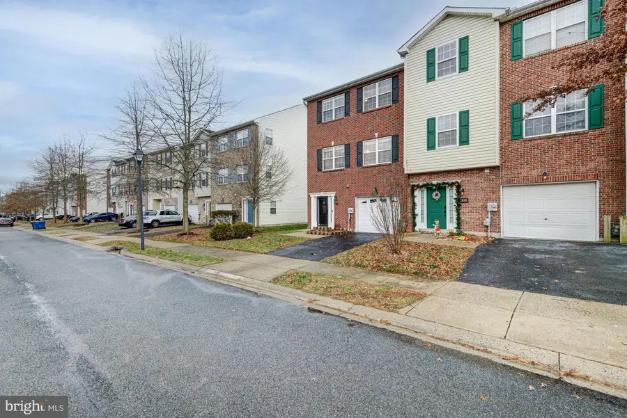 286 Camerton Ln, Townsend, DE 19734 - Image #2