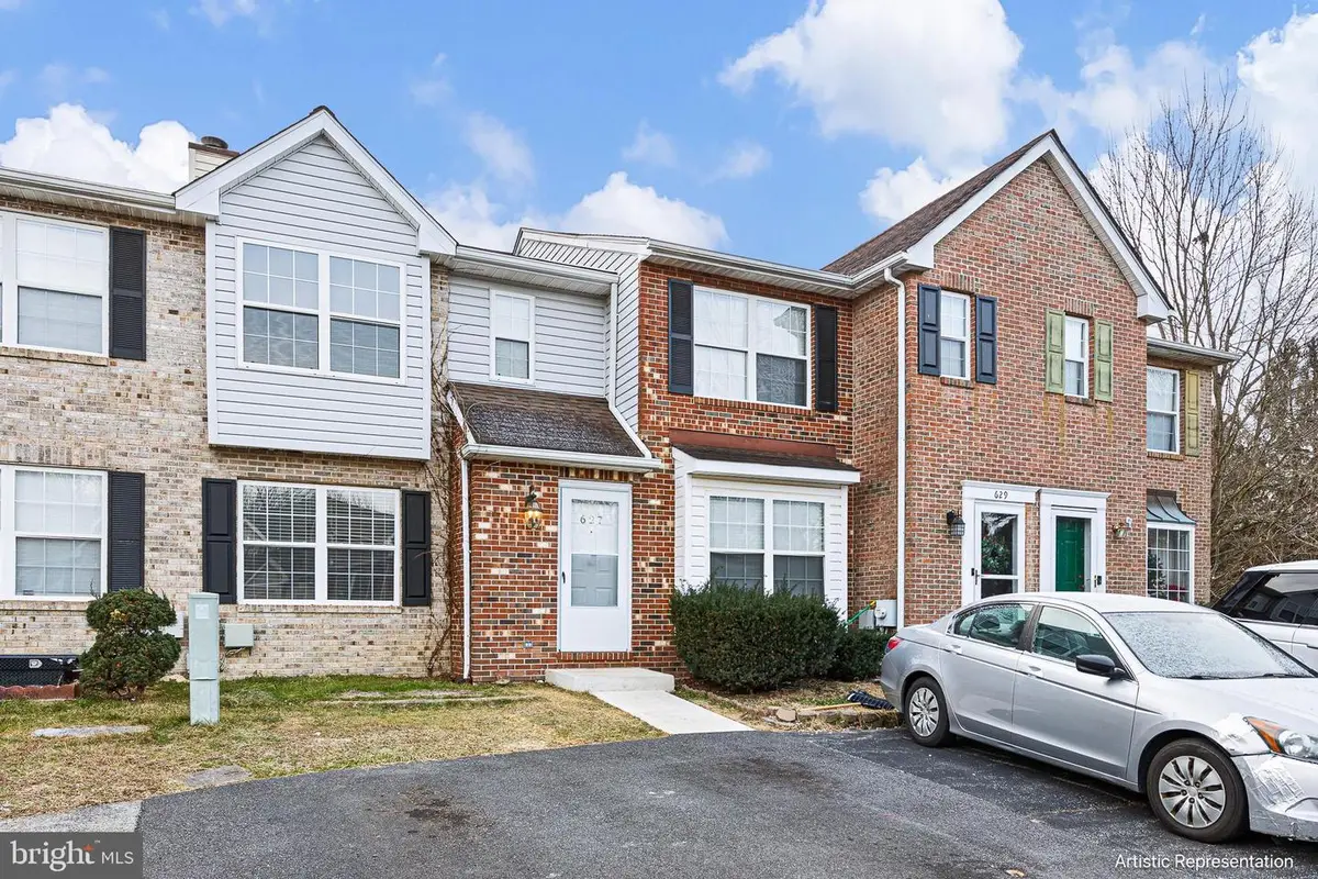 627 Candlestick Ln, Newark, DE 19702 - Image #1