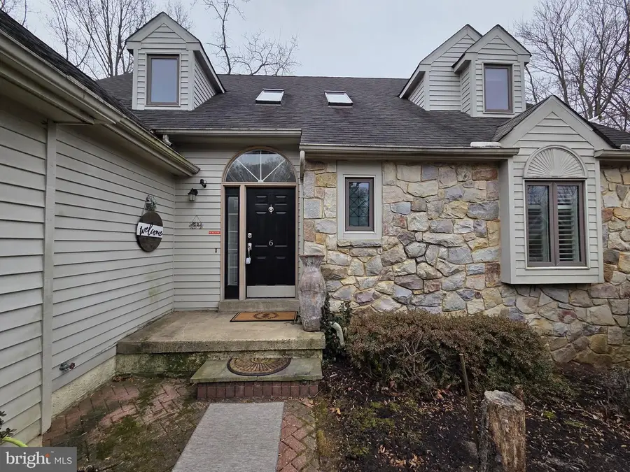 6 Tarragon Ct, Wilmington, DE 19808 - Image #2