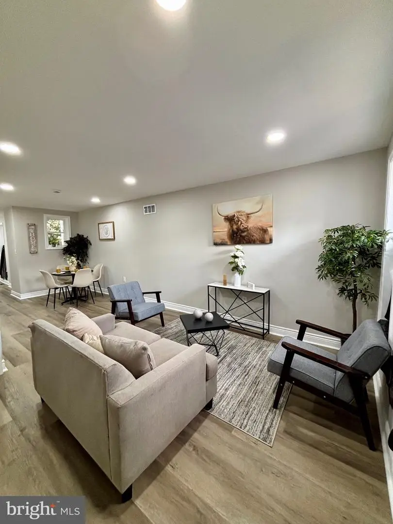 315 E 13th St, Wilmington, DE 19801 - Image #2