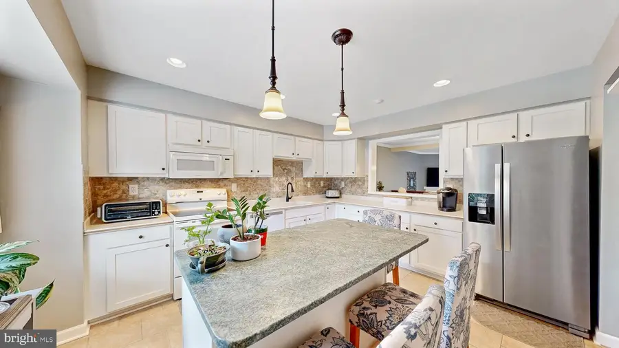 32 Woods Way, Wilmington, DE 19809 - Image #2