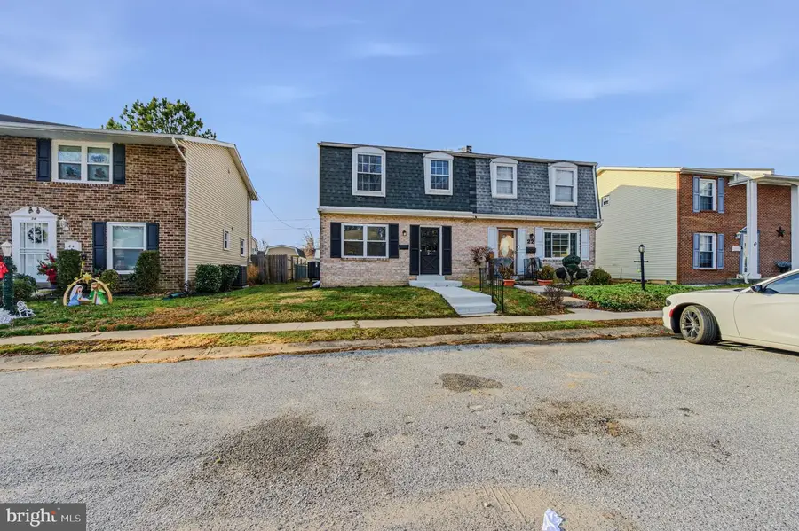 24 Jacquette Sq, New Castle, DE 19720 - Image #2