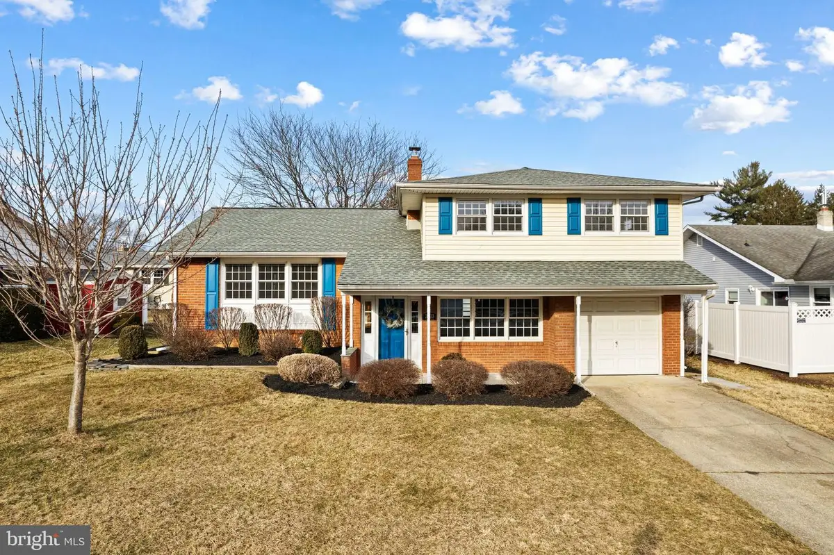 2603 Heritage Farm Dr, Wilmington, DE 19808 - Image #1