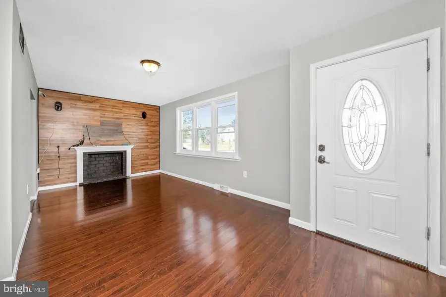 32 Paul Rd, New Castle, DE 19720 - Image #2