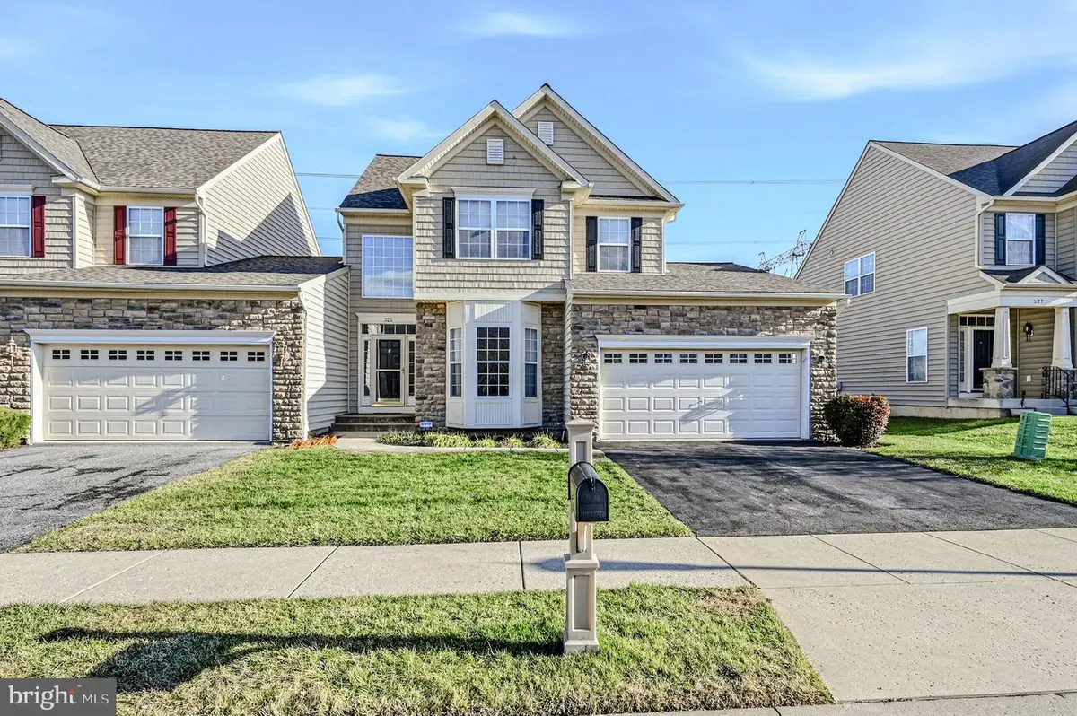 325 Pierce Run, Newark, DE 19702 - Image #1