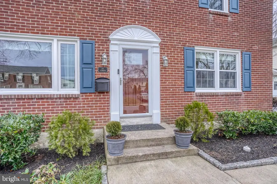 222 Plymouth Rd, Wilmington, DE 19803 - Image #2