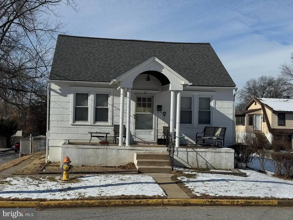 17 Oak Ave, Wilmington, DE 19805 - #1