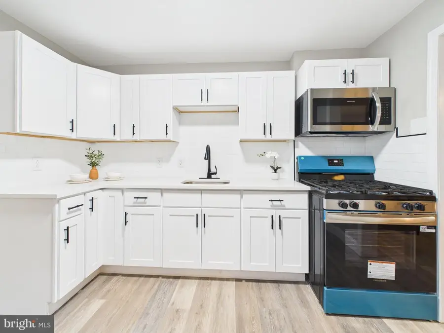 11 Denham Ave, Claymont, DE 19703 - Image #2