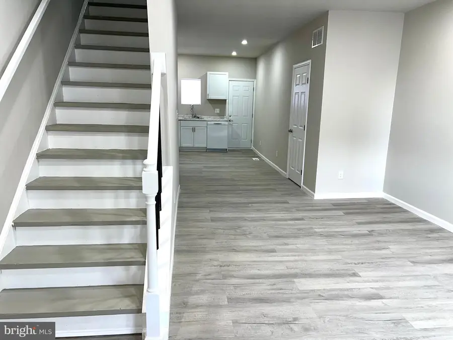 2203 N Pine St, Wilmington, DE 19802 - Image #2