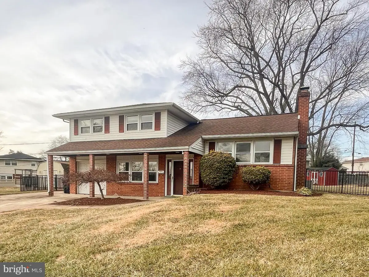 11 Fountain Ct, Wilmington, DE 19808 - Image #1