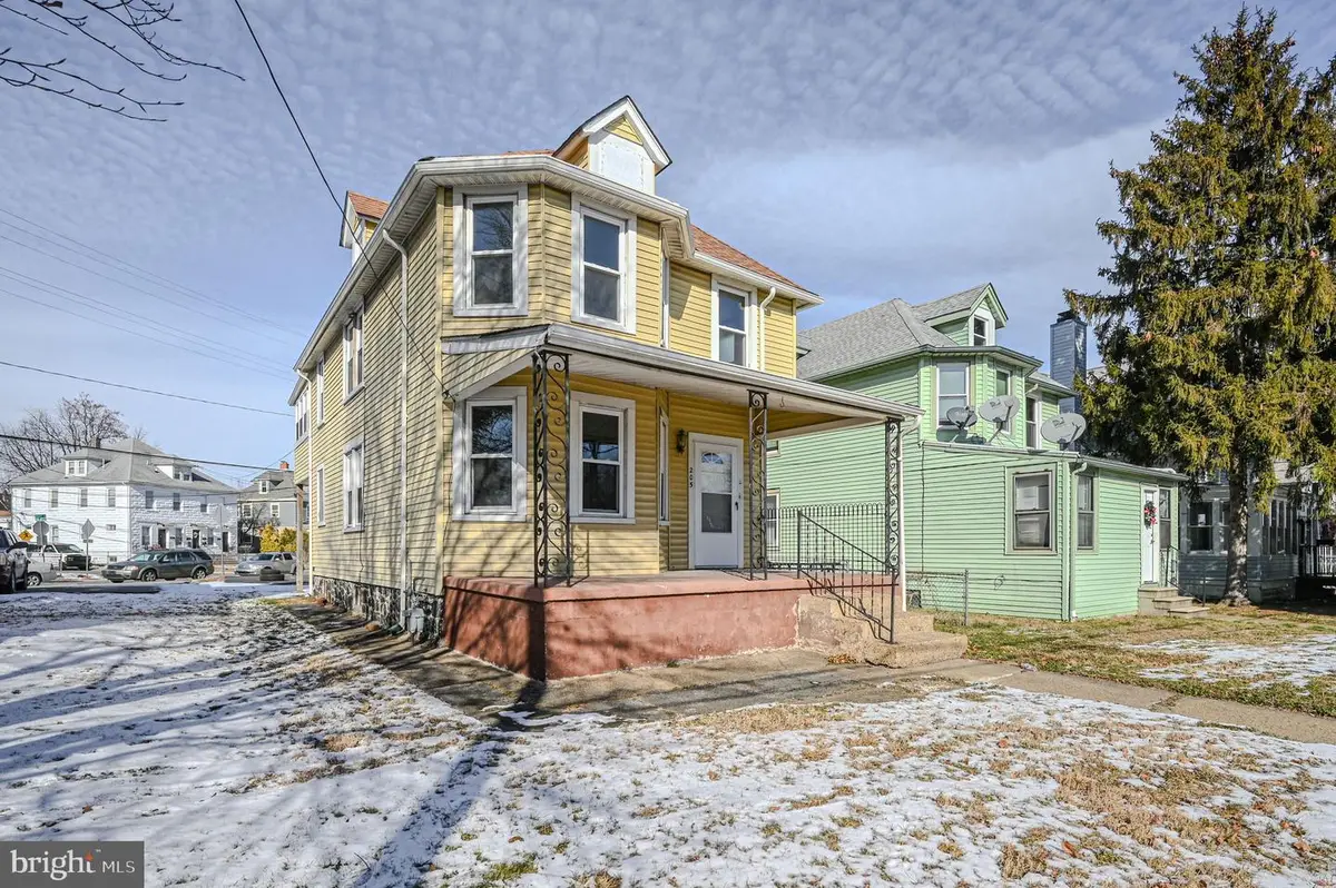 205 N Maryland Ave, Wilmington, DE 19804 - Image #1