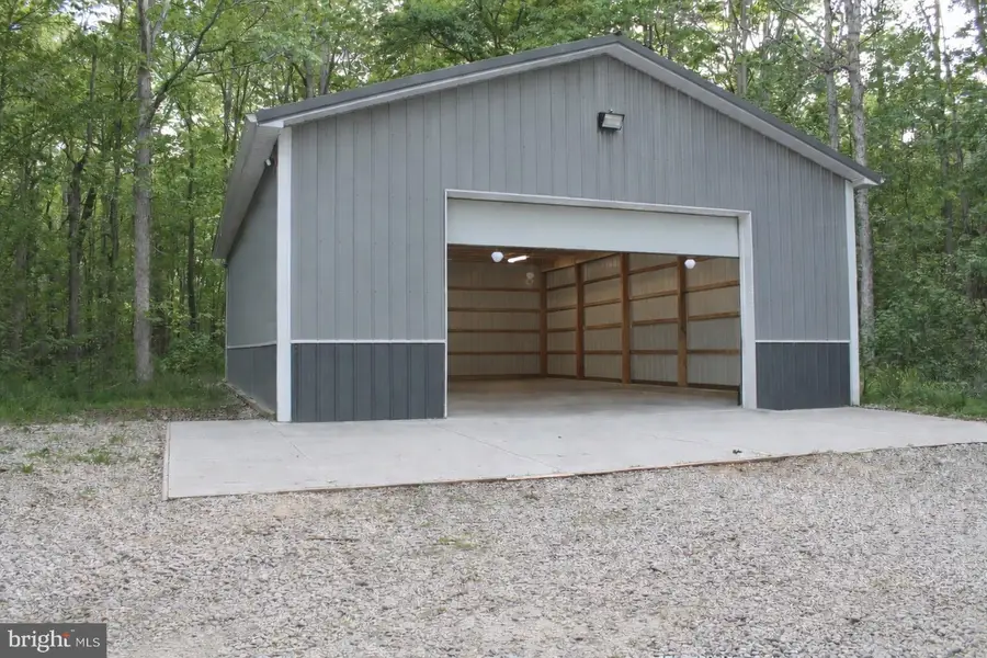 902 Vandyke Greenspring Rd, Townsend, DE 19734 - Image #2