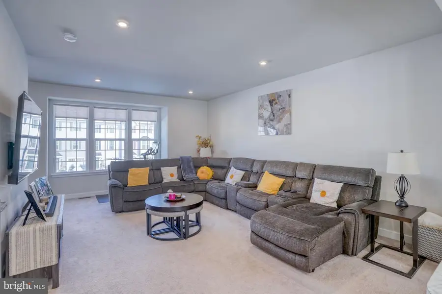 2121 Rivers Dr, Newark, DE 19702 - Image #2