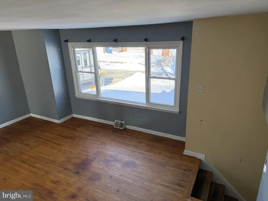 221 S Dillwyn Rd, Newark, DE 19711 - Image #3