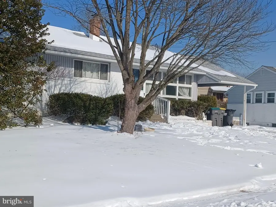 1711 Dalfield Dr, Wilmington, DE 19803 - Image #2