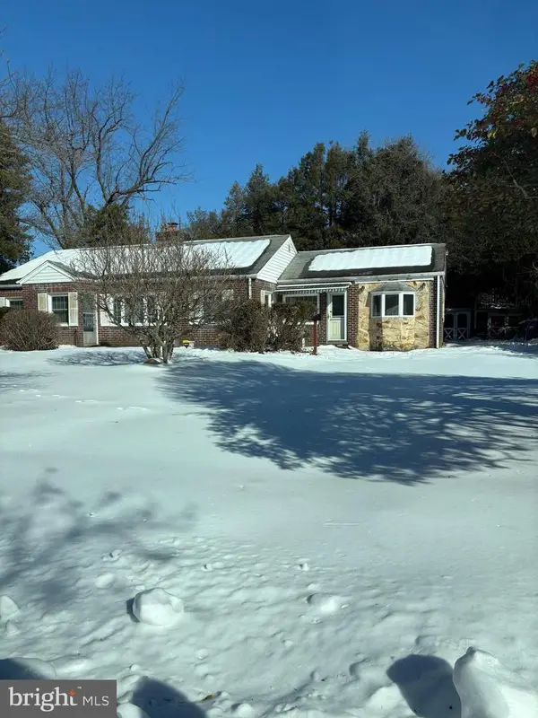 203 Rolling Green Ave, NEW CASTLE, DE 19720