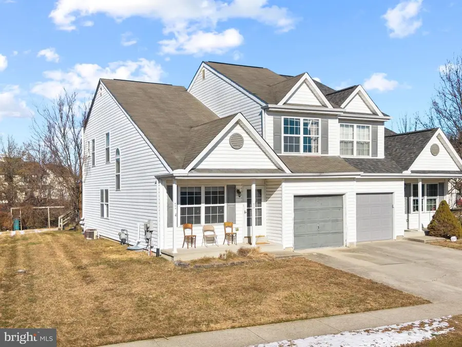 659 Warren Dr, Middletown, DE 19709 - #2