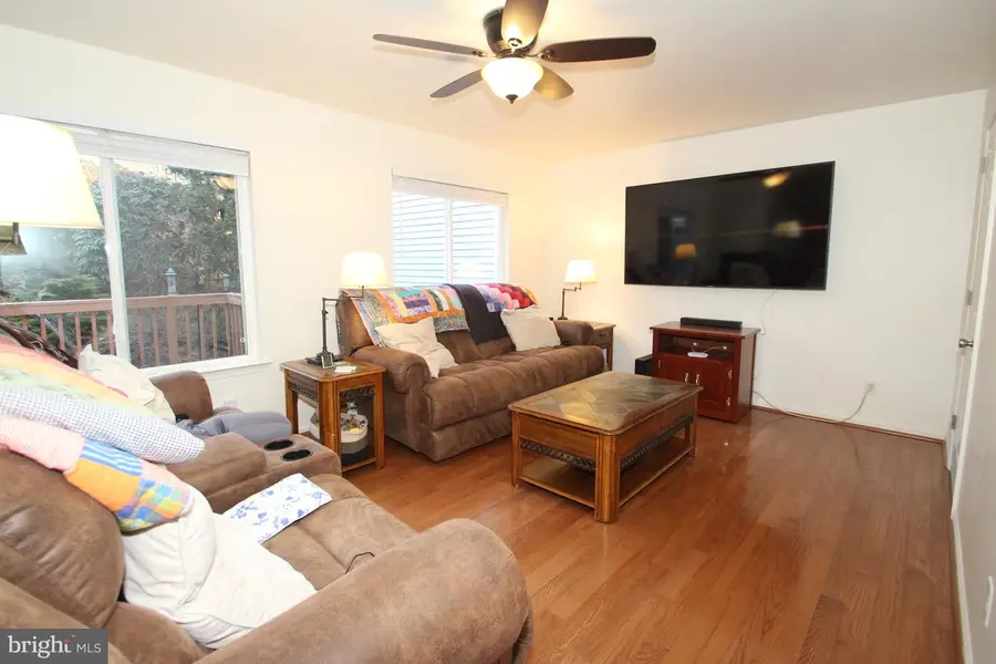 303 Lynley Ln, Newark, DE 19711 - #2