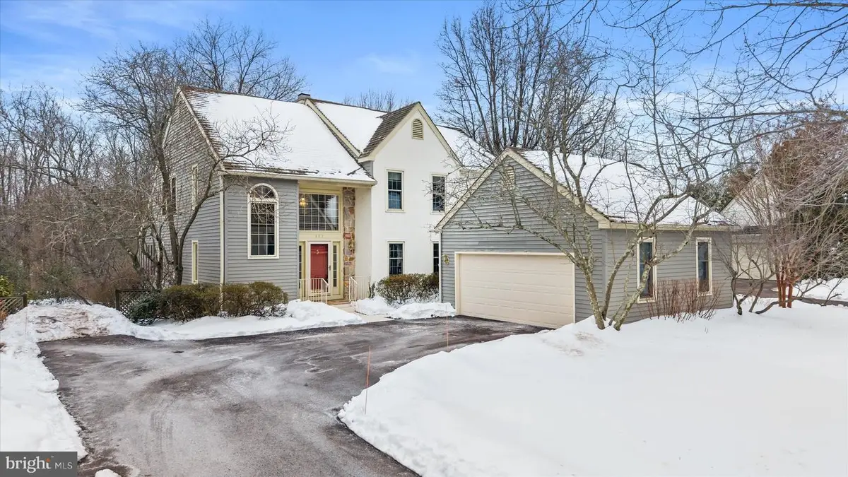 107 Ponds Ln, Wilmington, DE 19807 - #1