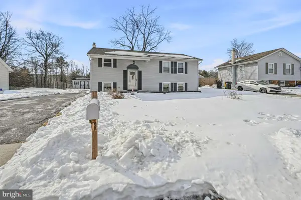 831 Broadfield Dr, NEWARK, DE 19713