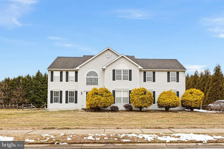 205 E Harvest Dr, New Castle, DE 19720 - #2