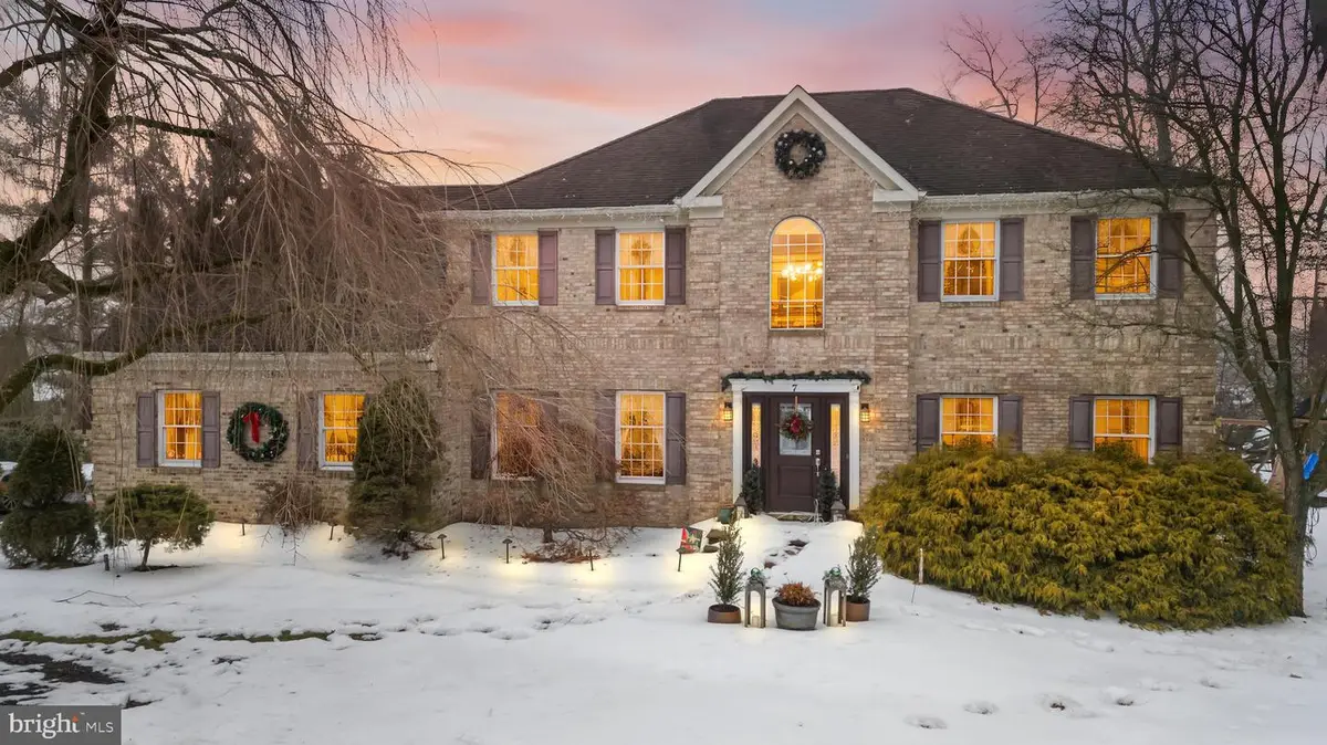 7 Emma Dr, Wilmington, DE 19810 - #1