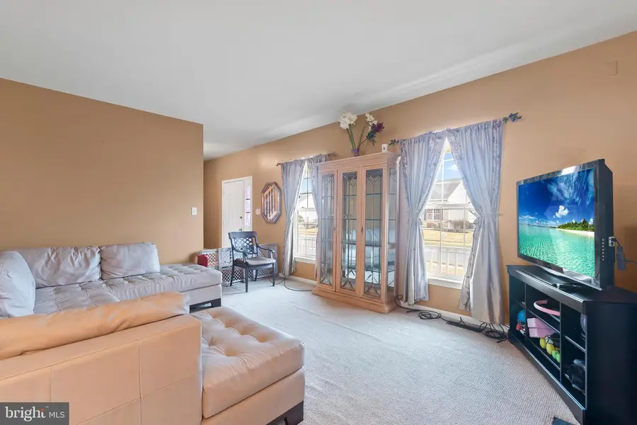 26 Cobblestone Dr, New Castle, DE 19720 - #2