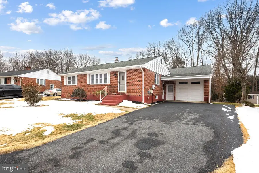 21 Dawes Dr, Newark, DE 19702 - #2