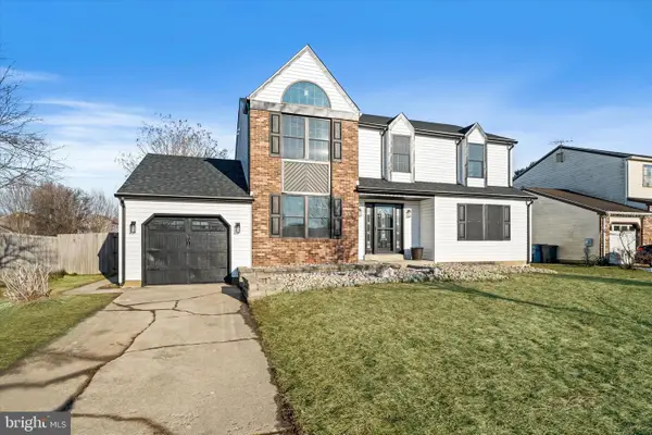 411 Pheasant Cir, BEAR, DE 19701