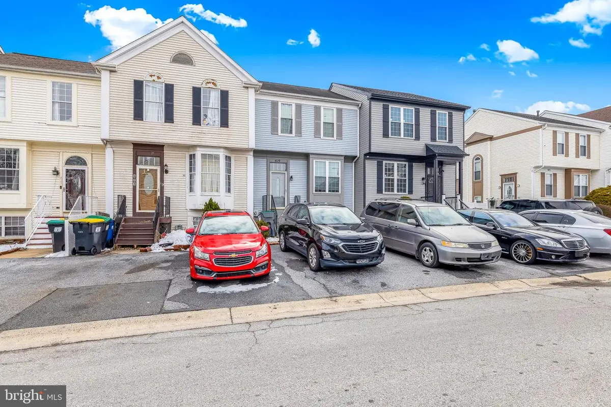 419 Feather Dr, Newark, DE 19702 - #1