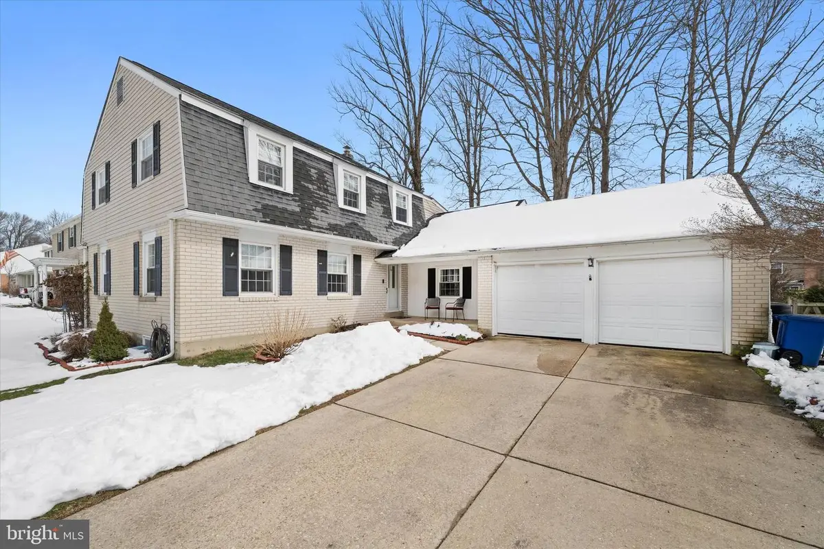 3023 Maple Shade Ln, Wilmington, DE 19810 - #1