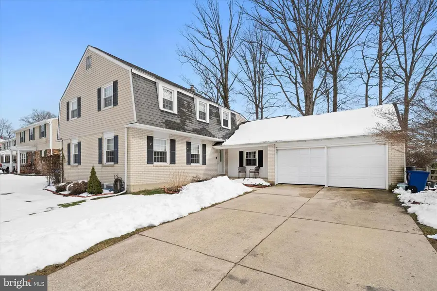 3023 Maple Shade Ln, Wilmington, DE 19810 - #2