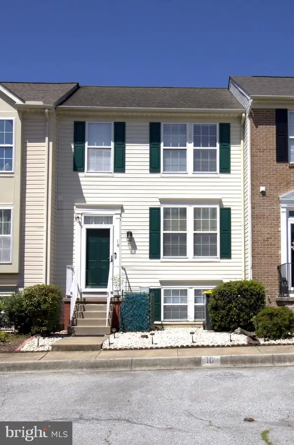 16 Hibiscus Dr, NEWARK, DE 19702