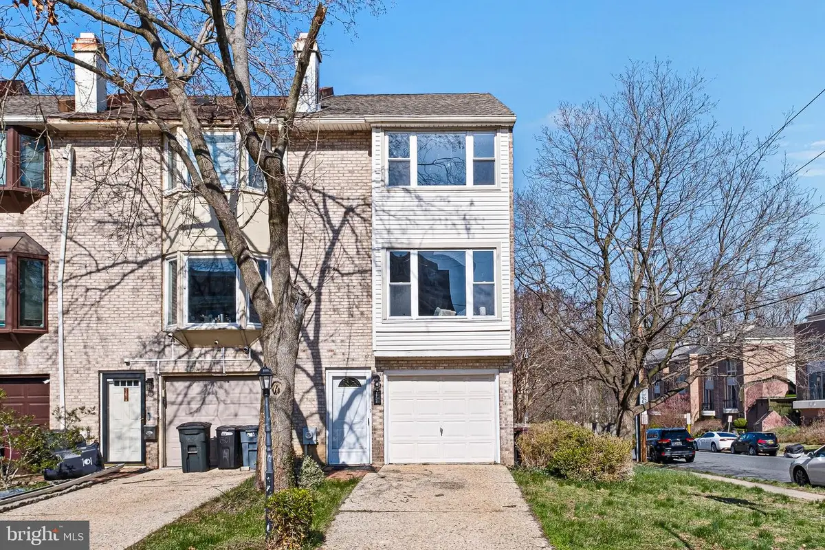 1301 Shallcross Ave, Wilmington, DE 19806 - #1