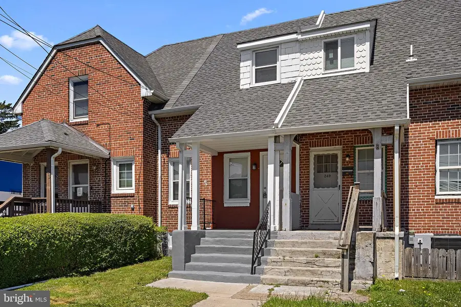 251 Ridge Rd, Claymont, DE 19703 - #2