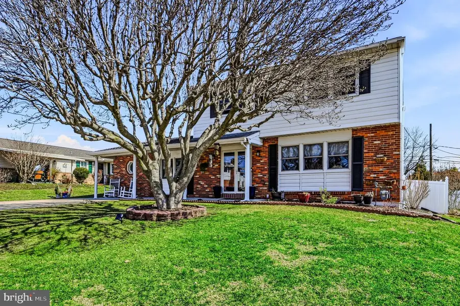 11 Whitfield Rd, Newark, DE 19711 - #2