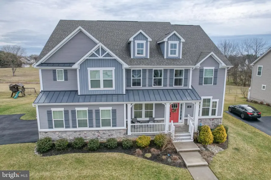 610 Spring Hollow Dr, Middletown, DE 19709 - #2