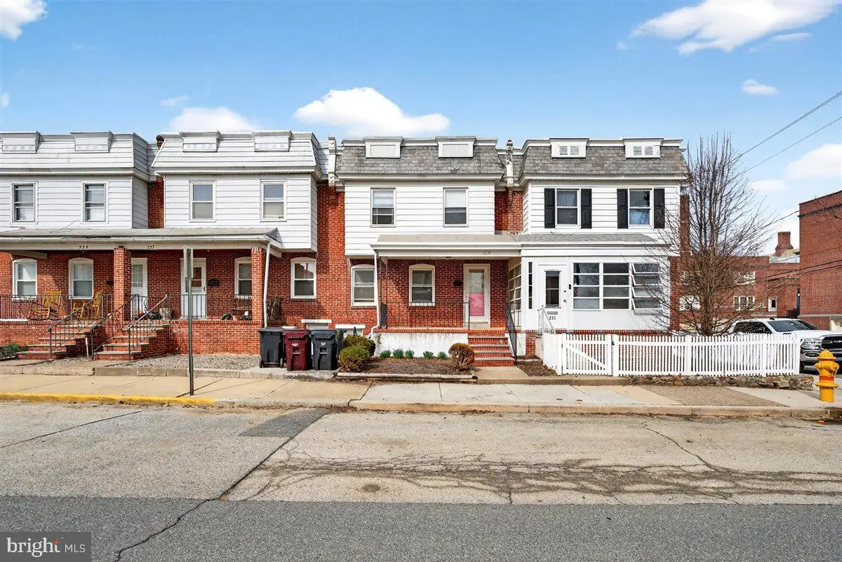 229 Bayard Ave, Wilmington, DE 19805 - #1