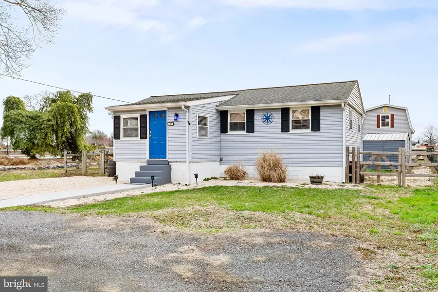 211 Bayard St, Delaware City, DE 19706 - #3