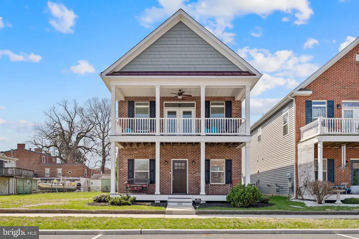 605 Front St, Delaware City, DE 19706 - #1