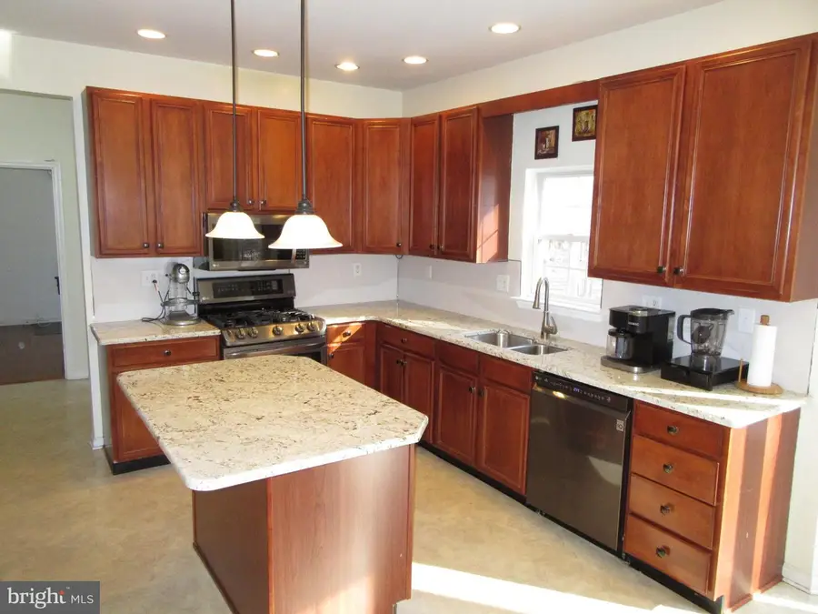 107 Nashua Ct, Bear, DE 19701 - #3