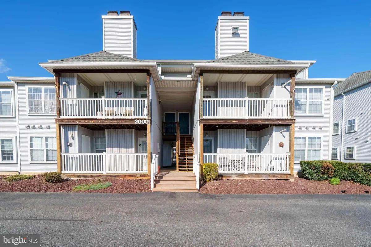 2009 Waters Edge Dr, Newark, DE 19702 - #1