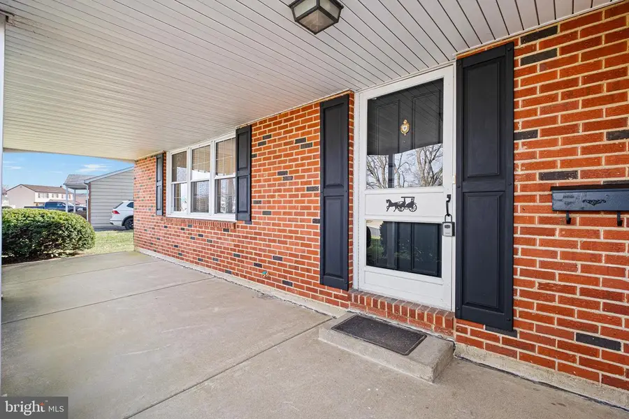 325 E Roosevelt Ave, New Castle, DE 19720 - #3