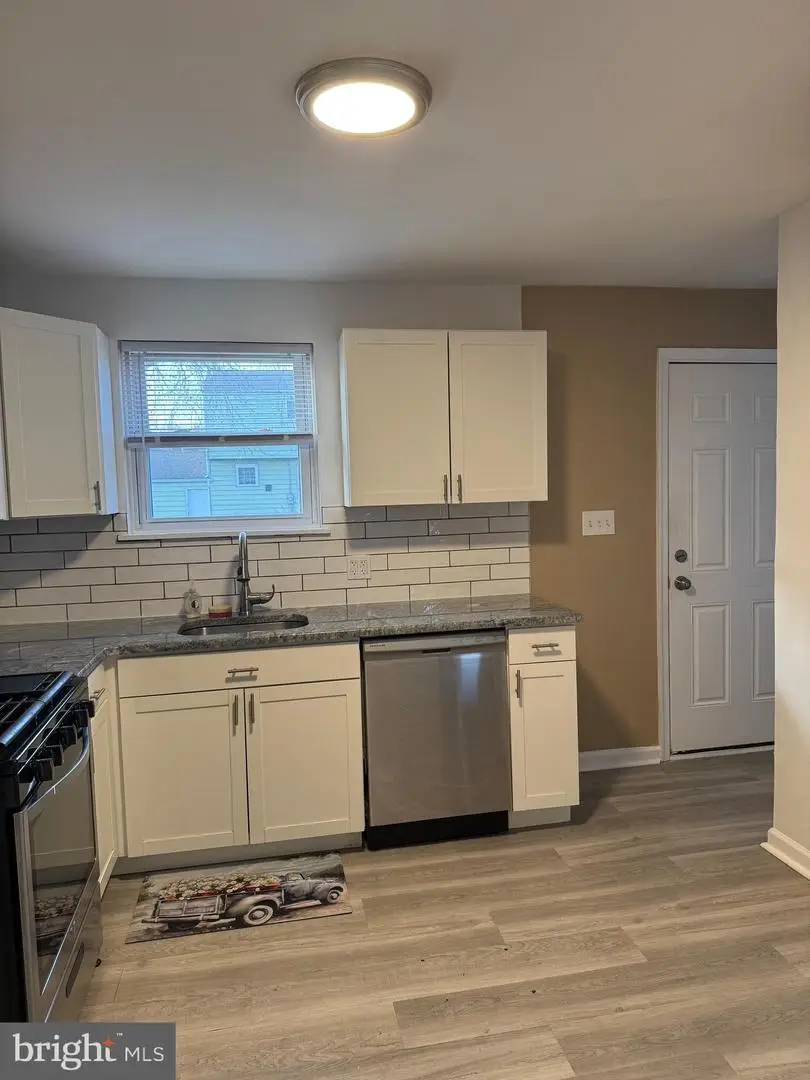 729 11th, New Castle, DE 19720 - #3